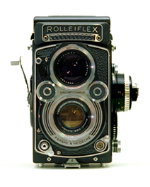 Rolleiflex 3.5F Planar with Zeiss 75mm lens. Fit